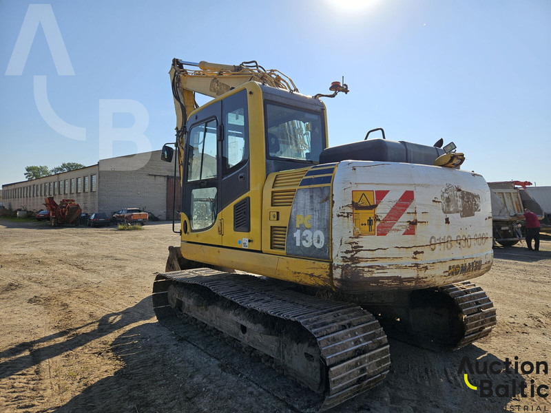 Komatsu PC130-8 - Ekskavator me zinxhirë: foto 3 Komatsu PC130-8 - Ekskavator me zinxhirë: foto 3