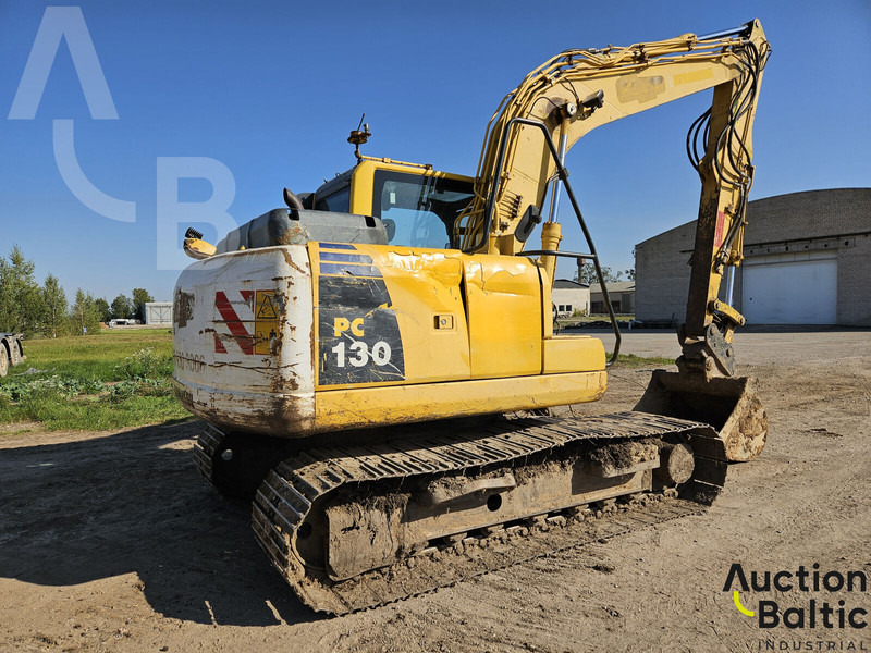 Komatsu PC130-8 - Ekskavator me zinxhirë: foto 4 Komatsu PC130-8 - Ekskavator me zinxhirë: foto 4