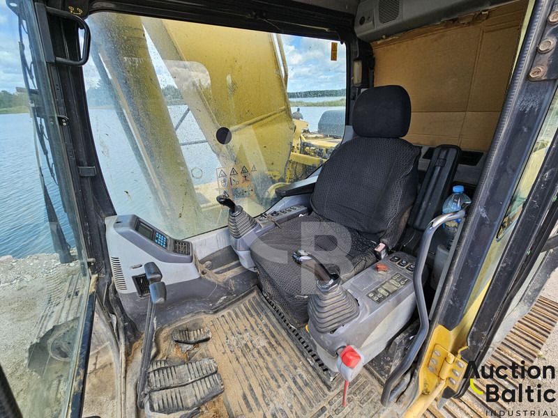 Komatsu PC240NLC-7K - Ekskavator me zinxhirë: foto 5 Komatsu PC240NLC-7K - Ekskavator me zinxhirë: foto 5