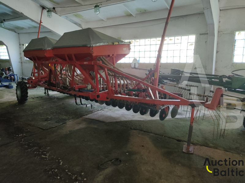 Kverneland DT-6 - Makinë mbjellëse: foto 2 Kverneland DT-6 - Makinë mbjellëse: foto 2