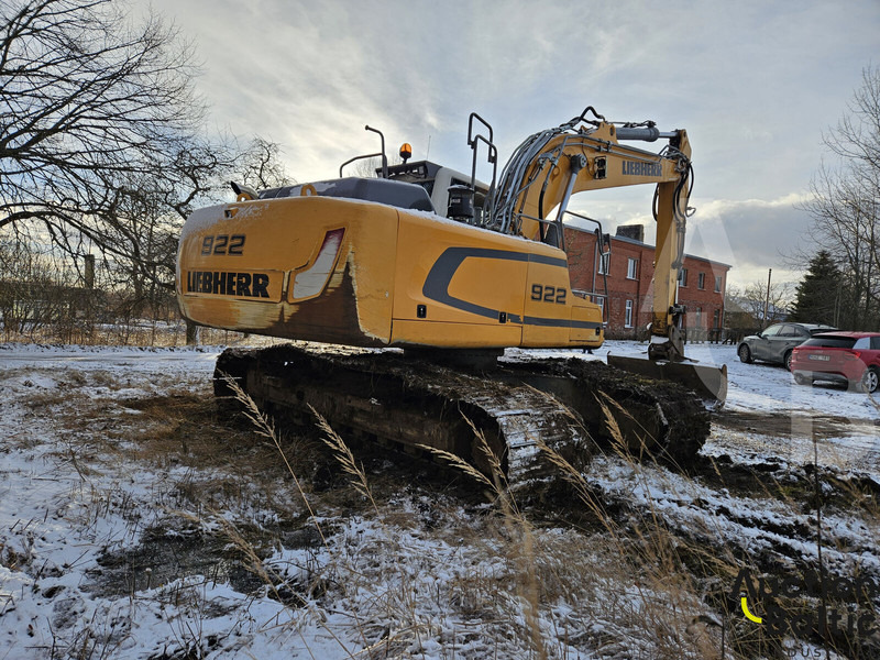 Liebherr R922 LC - Ekskavator me zinxhirë: foto 3 Liebherr R922 LC - Ekskavator me zinxhirë: foto 3