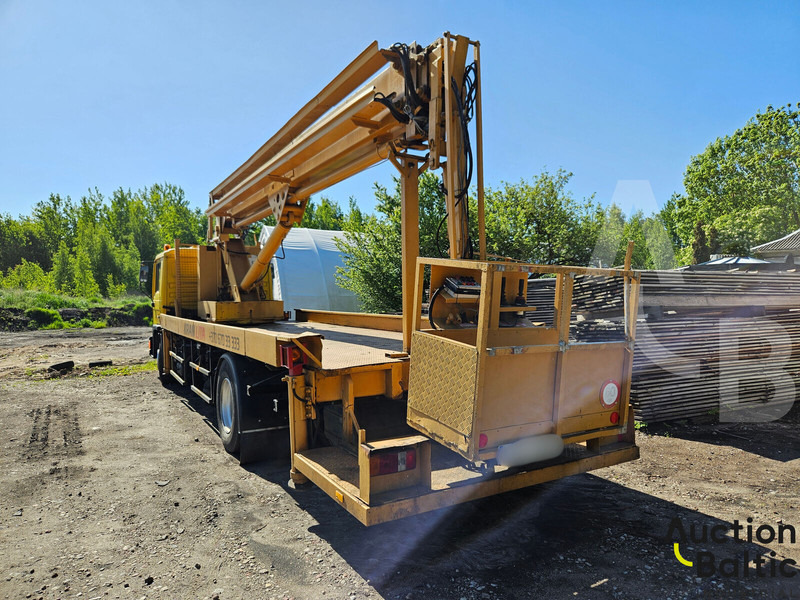 MAN M90 - Platformë ajrore e montuar në kamion: foto 4 MAN M90 - Platformë ajrore e montuar në kamion: foto 4