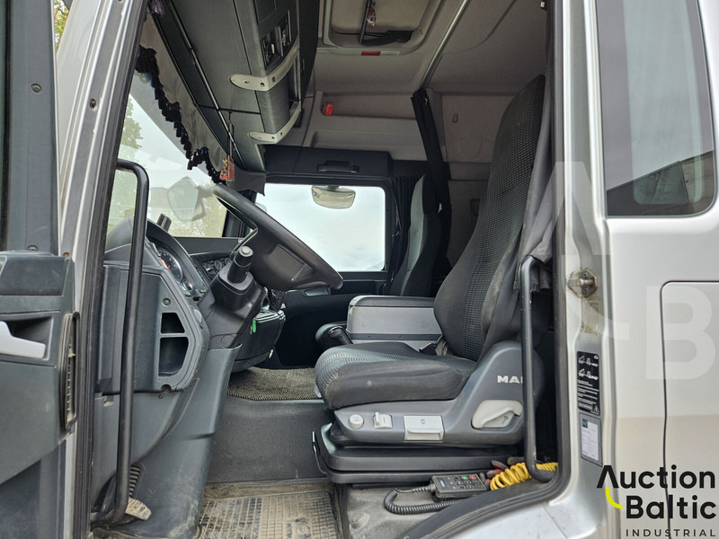 MAN TGL8.250 - Kamion me tendë: foto 5 MAN TGL8.250 - Kamion me tendë: foto 5