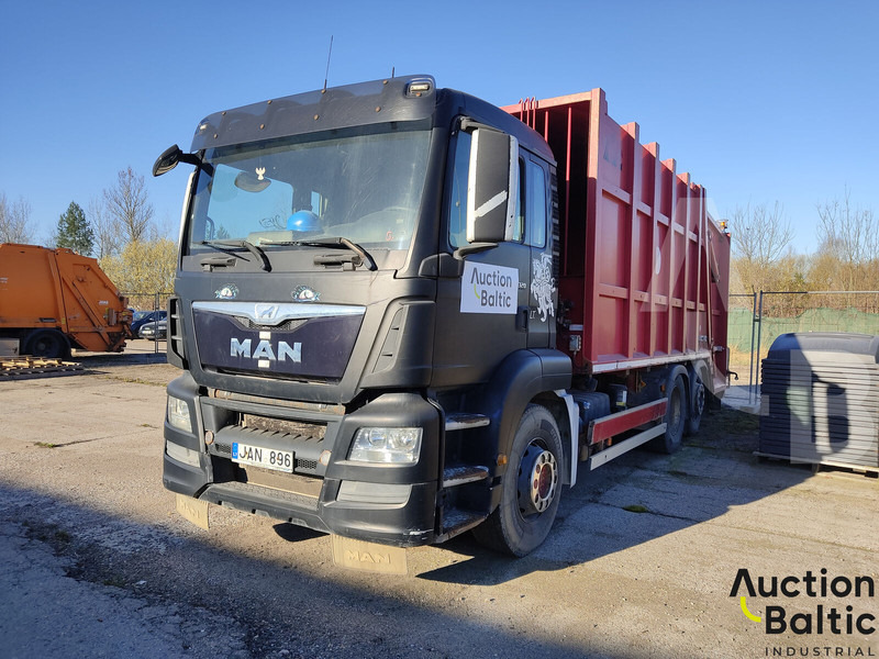 MAN TGS26.320 - Kamion mbeturinash: foto 2 MAN TGS26.320 - Kamion mbeturinash: foto 2