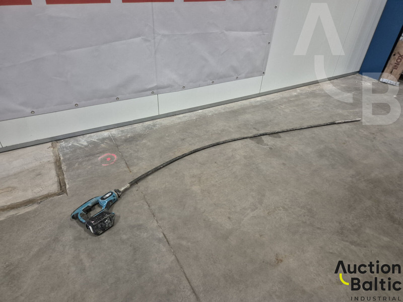 Makita DVR850 - Makineri ndërtimi: foto 1 Makita DVR850 - Makineri ndërtimi: foto 1