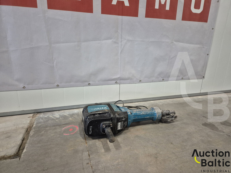 Makita HM1812 - Makineri ndërtimi: foto 1 Makita HM1812 - Makineri ndërtimi: foto 1