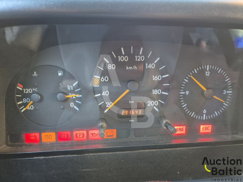 Mercedes-Benz 300-serie 312 D - Furgon: foto 4 Mercedes-Benz 300-serie 312 D - Furgon: foto 4