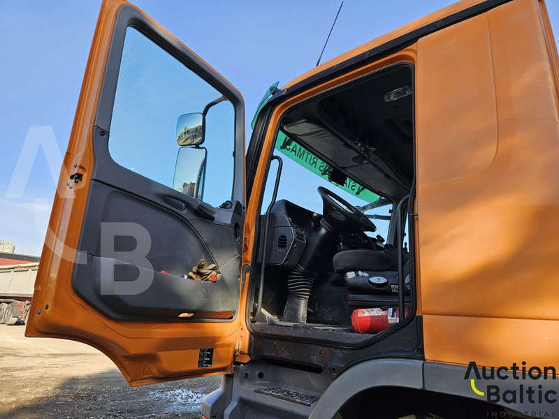 Mercedes-Benz Actros 1844 - Kamion vetëshkarkues, Kamion me vinç: foto 5 Mercedes-Benz Actros 1844 - Kamion vetëshkarkues, Kamion me vinç: foto 5