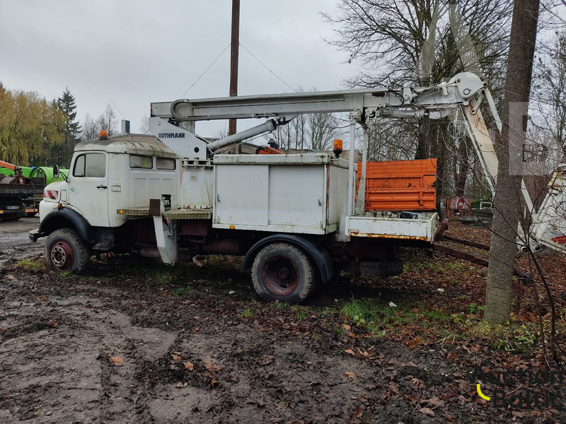 Mercedes-Benz Lako 911 - Platformë ajrore e montuar në kamion: foto 3 Mercedes-Benz Lako 911 - Platformë ajrore e montuar në kamion: foto 3