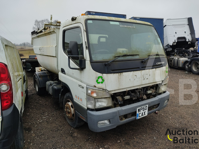 Mitsubishi Fuso - Kamion mbeturinash: foto 1 Mitsubishi Fuso - Kamion mbeturinash: foto 1