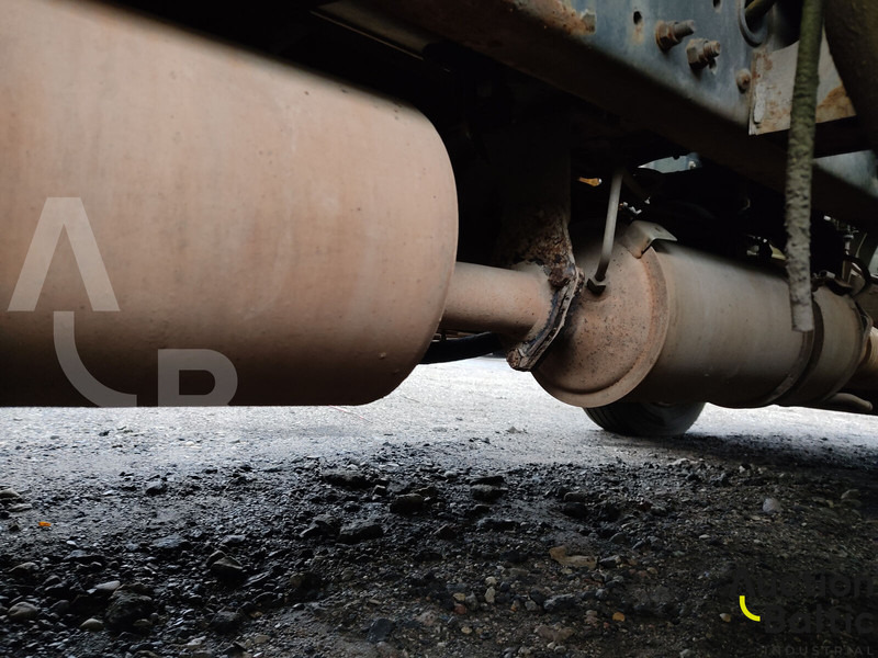 Kamion mbeturinash Mitsubishi Fuso: foto 20