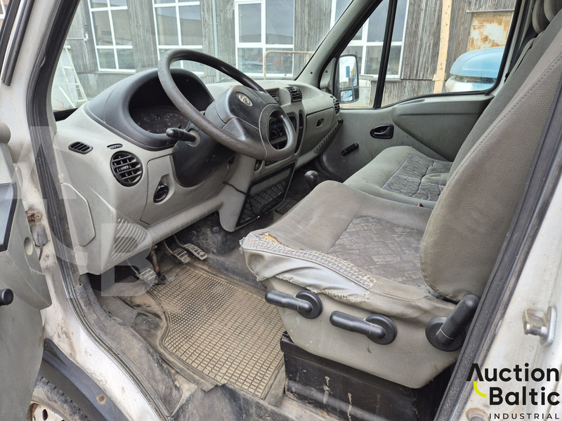 Opel Movano - Furgon i vogël: foto 5 Opel Movano - Furgon i vogël: foto 5