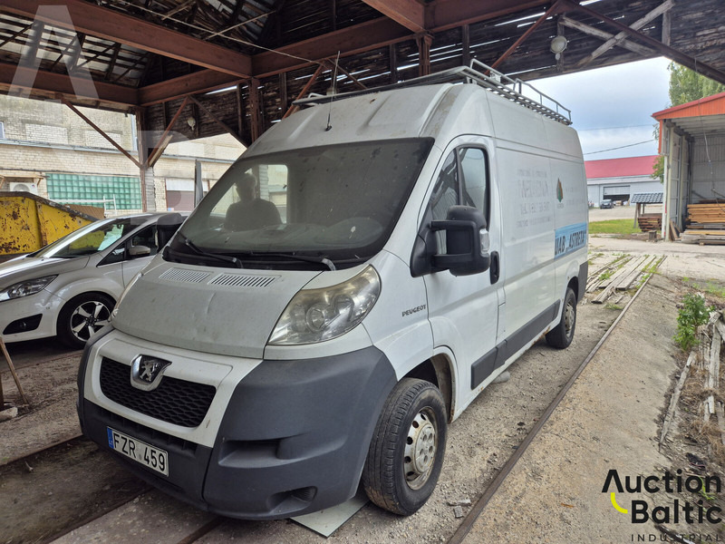 Peugeot Boxer - Furgon i vogël: foto 2 Peugeot Boxer - Furgon i vogël: foto 2