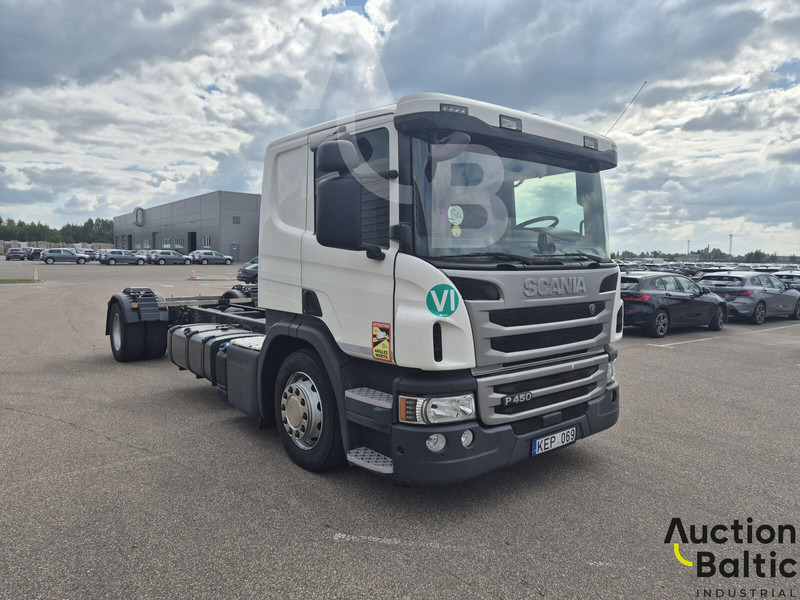 Scania P 450 - Kamion kabinë-shasi: foto 2 Scania P 450 - Kamion kabinë-shasi: foto 2