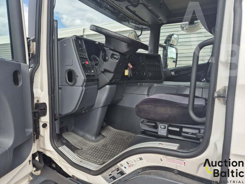 Scania P 450 - Kamion kabinë-shasi: foto 5 Scania P 450 - Kamion kabinë-shasi: foto 5