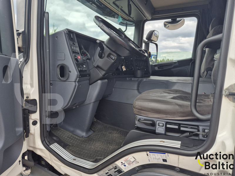 Scania P 450 - Kamion kabinë-shasi: foto 5 Scania P 450 - Kamion kabinë-shasi: foto 5