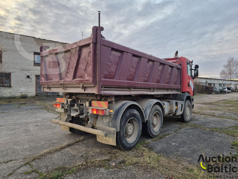 Scania R 124 - Kamion vetëshkarkues: foto 3 Scania R 124 - Kamion vetëshkarkues: foto 3