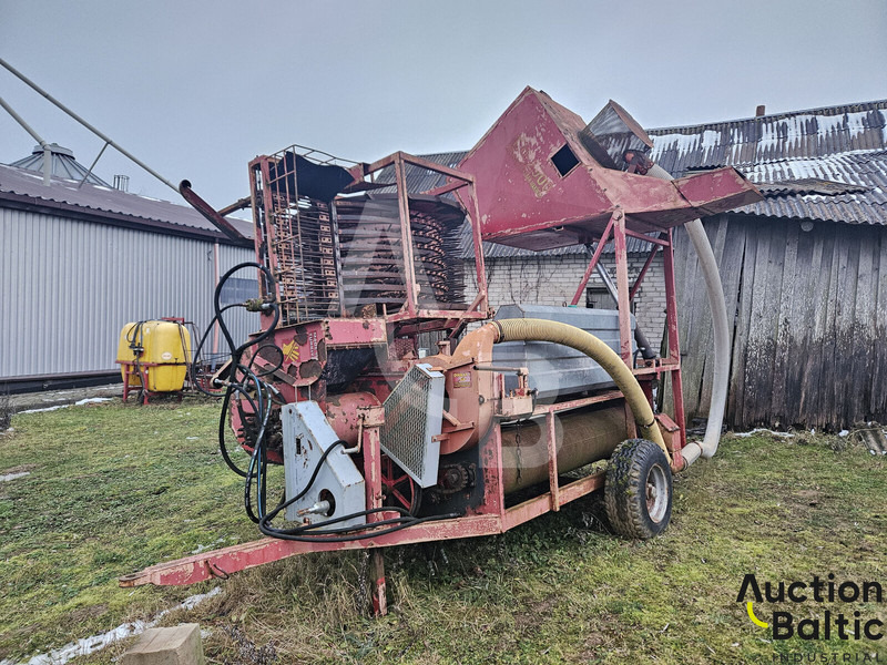 Selmaksan T.D.2900 - Autokombajnë: foto 1 Selmaksan T.D.2900 - Autokombajnë: foto 1