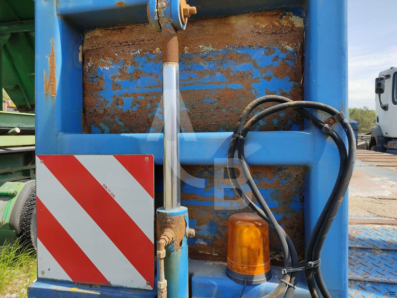 Stokota S3N - Gjysmë rimorkio me plan ngarkimi të ulët: foto 5 Stokota S3N - Gjysmë rimorkio me plan ngarkimi të ulët: foto 5