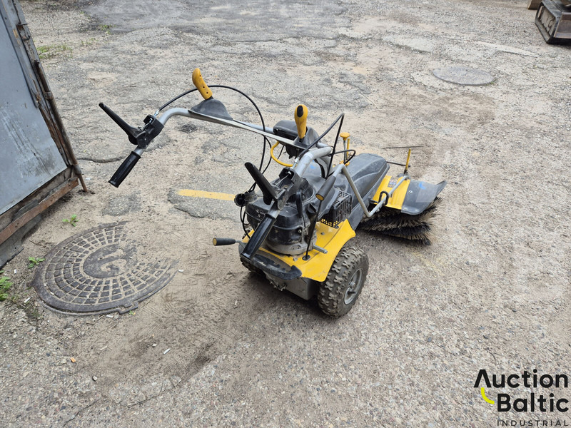 Texas Smart Sweep 800 - Makinë fshirëse për rrugët: foto 4 Texas Smart Sweep 800 - Makinë fshirëse për rrugët: foto 4