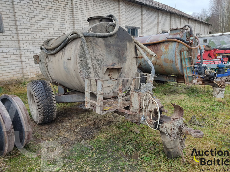 Trailer - tank - Rimorkio vetëshkarkuese: foto 2 Trailer - tank - Rimorkio vetëshkarkuese: foto 2