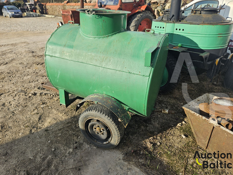Trailer with tank - Rimorkio me bot: foto 2 Trailer with tank - Rimorkio me bot: foto 2