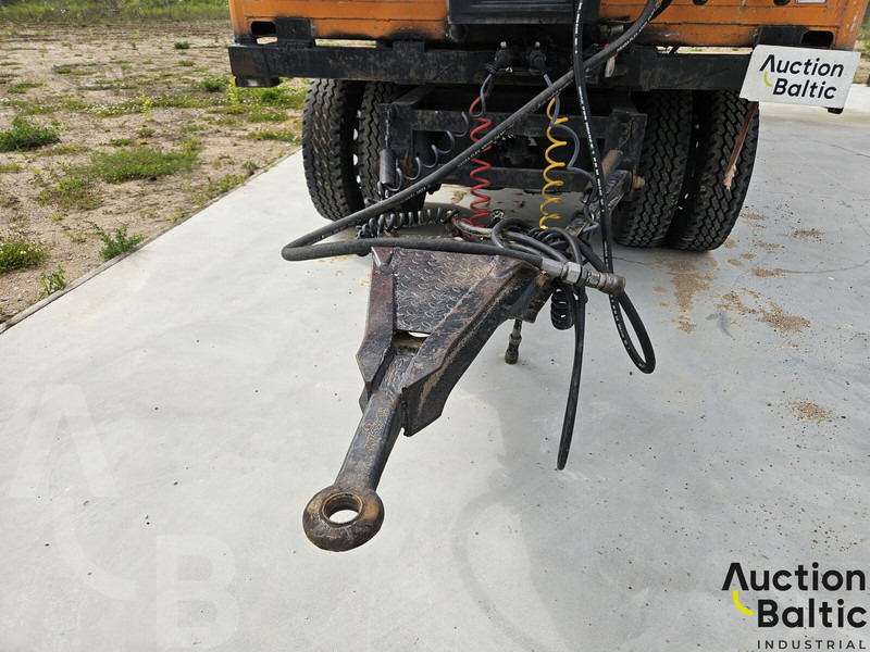 Trax - Gjysmë rimorkio me tendë: foto 5 Trax - Gjysmë rimorkio me tendë: foto 5