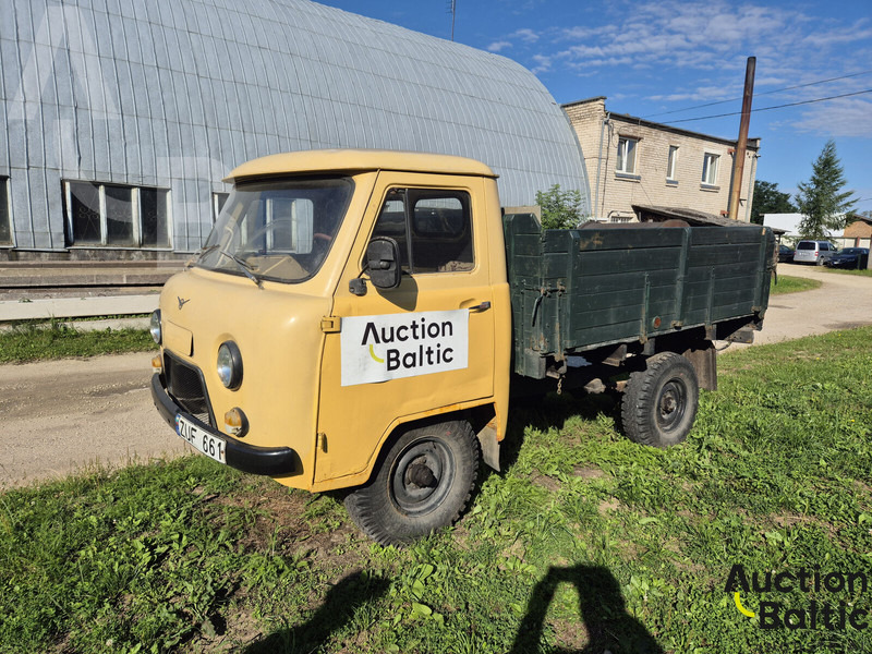 UAZ UAZ 3303 - Kamioncine me karroceri: foto 1 UAZ UAZ 3303 - Kamioncine me karroceri: foto 1