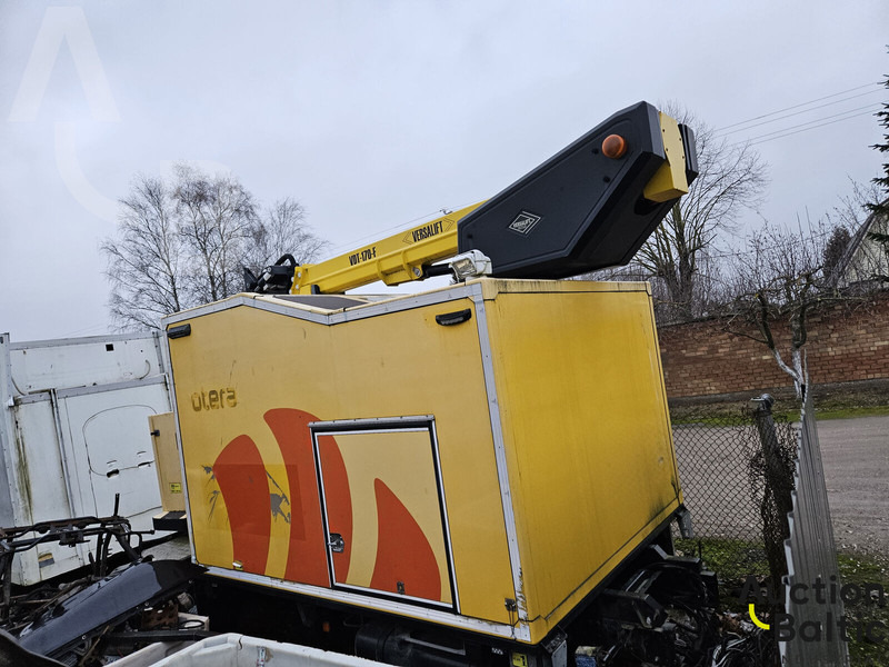 Versalift VDT-170-F - Platformë ajrore e montuar në kamion: foto 1 Versalift VDT-170-F - Platformë ajrore e montuar në kamion: foto 1