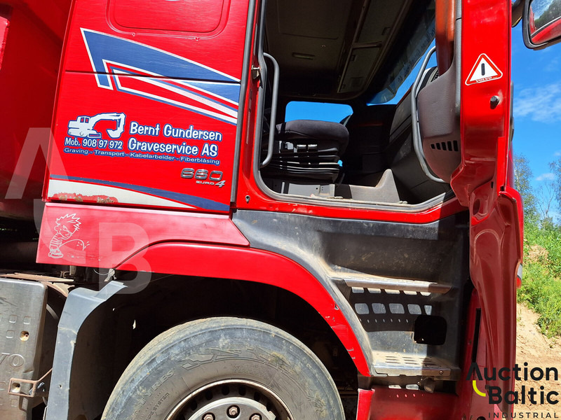 Volvo FH 16 6X4 - Kamion vetëshkarkues: foto 5 Volvo FH 16 6X4 - Kamion vetëshkarkues: foto 5
