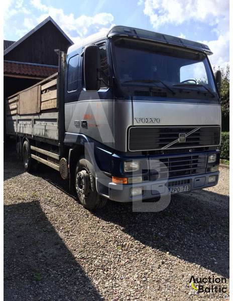 Volvo FH12 - Kamion me karroceri të hapur: foto 2 Volvo FH12 - Kamion me karroceri të hapur: foto 2