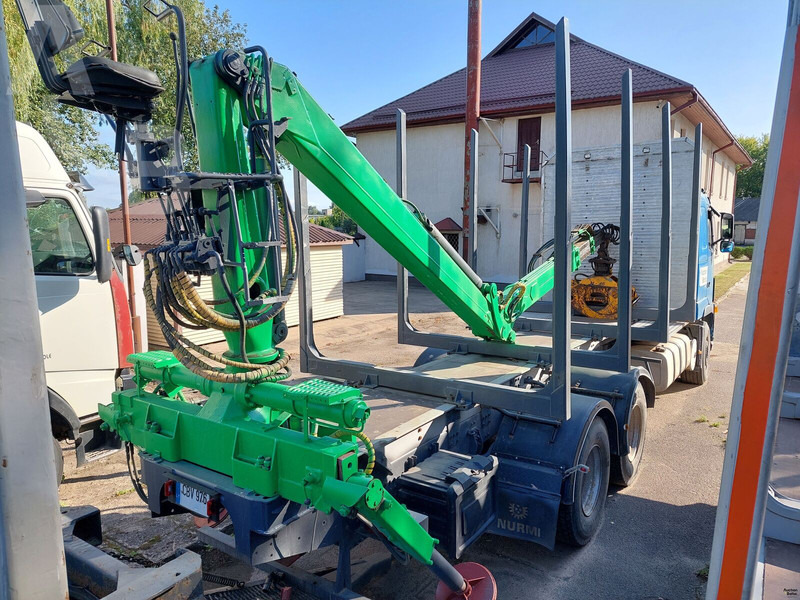 Volvo FH12 - Kamion për transport druri: foto 3 Volvo FH12 - Kamion për transport druri: foto 3