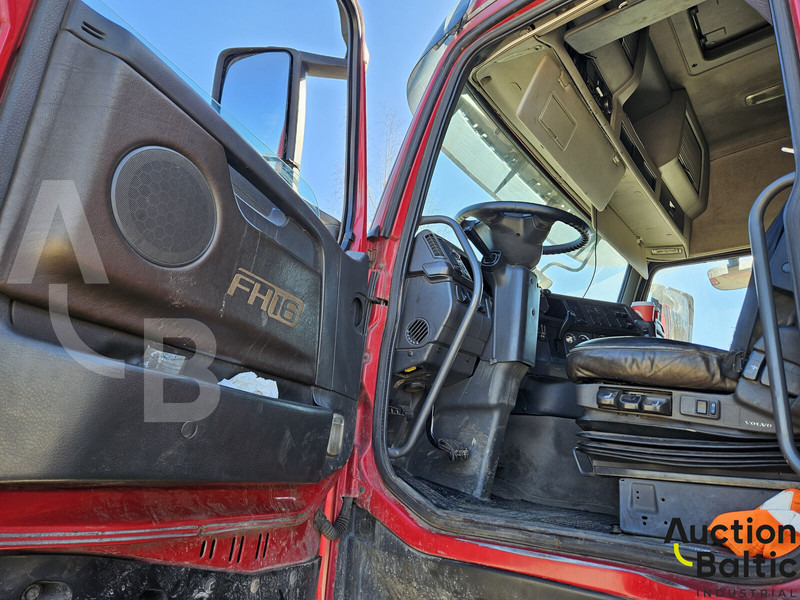 Volvo FH16 - Rimorkio pylltarie: foto 5 Volvo FH16 - Rimorkio pylltarie: foto 5