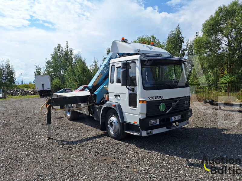 Volvo FL6 - Kamion vetëshkarkues: foto 3 Volvo FL6 - Kamion vetëshkarkues: foto 3