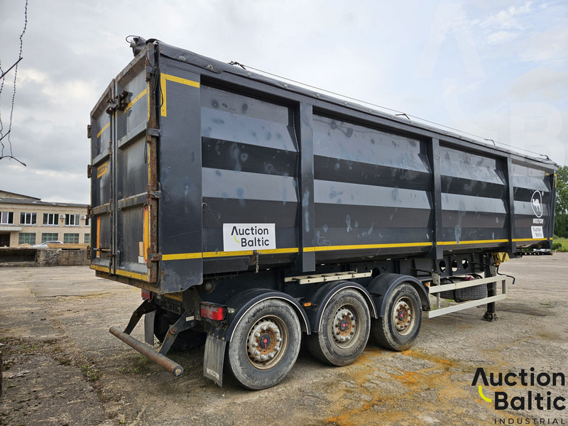 Wielton NW-3 - Gjysmë rimorkio me tendë: foto 3 Wielton NW-3 - Gjysmë rimorkio me tendë: foto 3