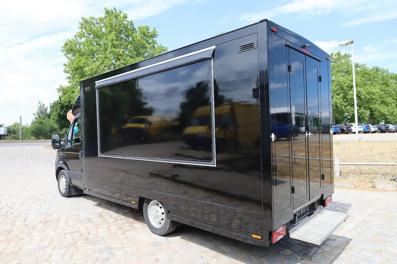 Iveco IS35SI2AA/ FOODTRUCK/Daily - Kamion shpërndarës: foto 5 Iveco IS35SI2AA/ FOODTRUCK/Daily - Kamion shpërndarës: foto 5