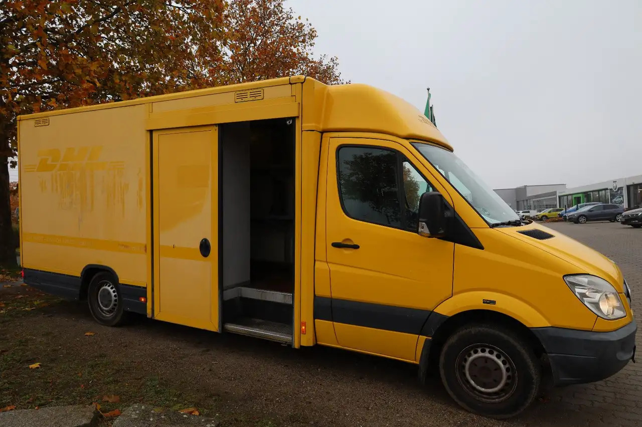 Mercedes-Benz Sprinter II Pritsche/ Koffer/Regalsystem - Kamioncine me kontinier: foto 5 Mercedes-Benz Sprinter II Pritsche/ Koffer/Regalsystem - Kamioncine me kontinier: foto 5