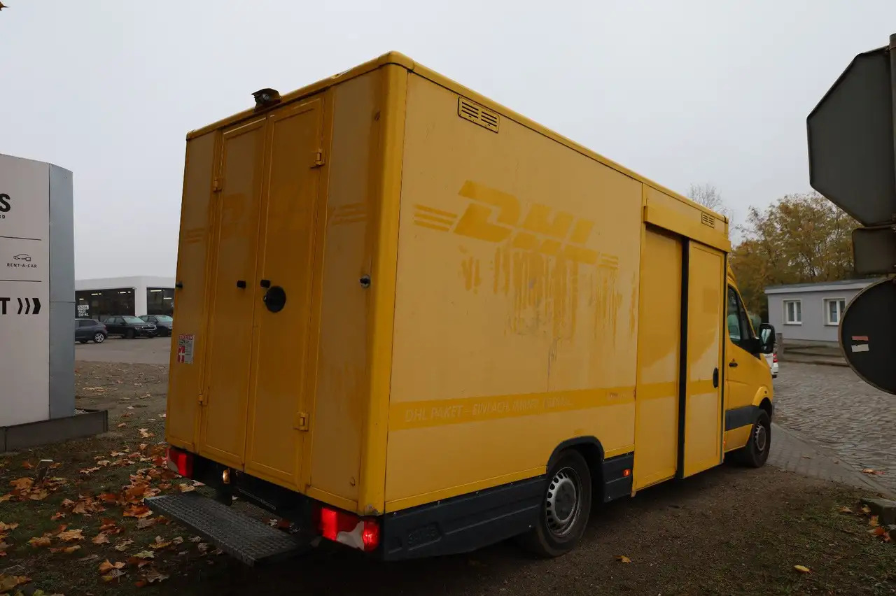 Mercedes-Benz Sprinter II Pritsche/ Koffer/Regalsystem - Kamioncine me kontinier: foto 4 Mercedes-Benz Sprinter II Pritsche/ Koffer/Regalsystem - Kamioncine me kontinier: foto 4