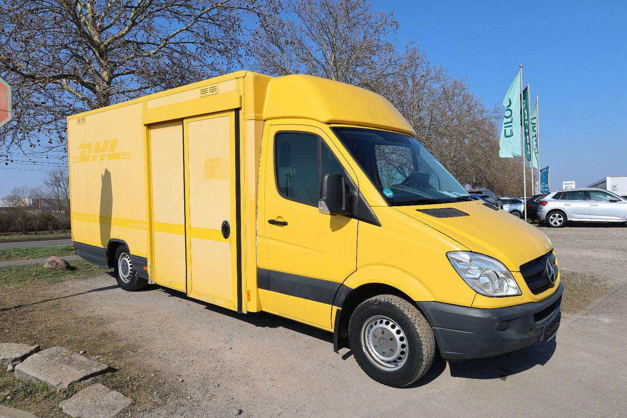 Mercedes-Benz Sprinter II Pritsche/ Koffer/Regalsystem - Kamioncine me kontinier: foto 1 Mercedes-Benz Sprinter II Pritsche/ Koffer/Regalsystem - Kamioncine me kontinier: foto 1