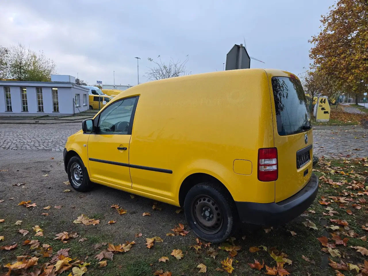 Volkswagen Caddy/62kW/Van/EU5/Scheckheft - Furgon: foto 3 Volkswagen Caddy/62kW/Van/EU5/Scheckheft - Furgon: foto 3