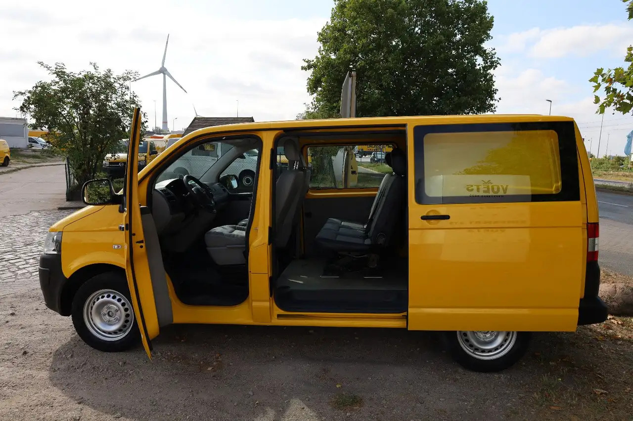 Volkswagen T5 Transporter/ 2.0 TDI/EU5/1.Hand/5-Sitze - Kamioncine dopio kabinë: foto 1 Volkswagen T5 Transporter/ 2.0 TDI/EU5/1.Hand/5-Sitze - Kamioncine dopio kabinë: foto 1