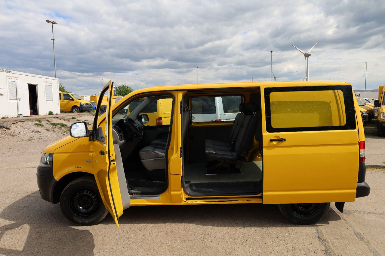 Volkswagen T5 Transporter Kasten-Kombi 2.0 TDI/EU5/5-Sitze - Furgon pasagjerësh: foto 3 Volkswagen T5 Transporter Kasten-Kombi 2.0 TDI/EU5/5-Sitze - Furgon pasagjerësh: foto 3