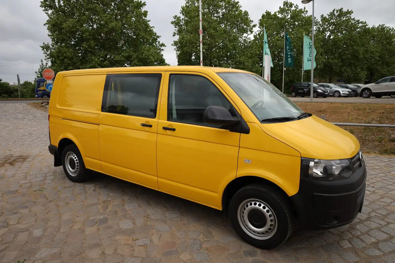 Volkswagen T5 lang Transporter Kasten-Kombi 2.0 TDI/EU5 - Furgon: foto 4 Volkswagen T5 lang Transporter Kasten-Kombi 2.0 TDI/EU5 - Furgon: foto 4