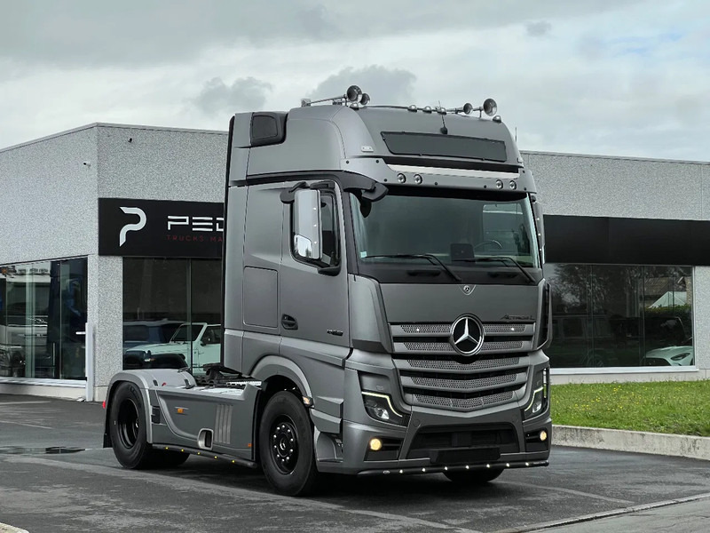 Mercedes-Benz Actros 1863 GIGASPACE*ACTROS L 1863*Full OPTIONS* - Gjysmë-kamion: foto 3 Mercedes-Benz Actros 1863 GIGASPACE*ACTROS L 1863*Full OPTIONS* - Gjysmë-kamion: foto 3