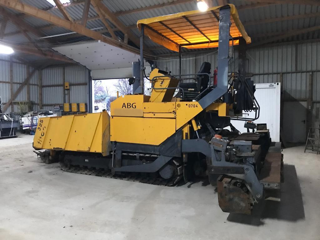 Shtrues asfalti ABG TITAN 325 and runs and runs: foto 20