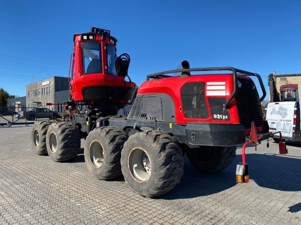 Komatsu 931 XC - Korrëse pylltarie: foto 5 Komatsu 931 XC - Korrëse pylltarie: foto 5