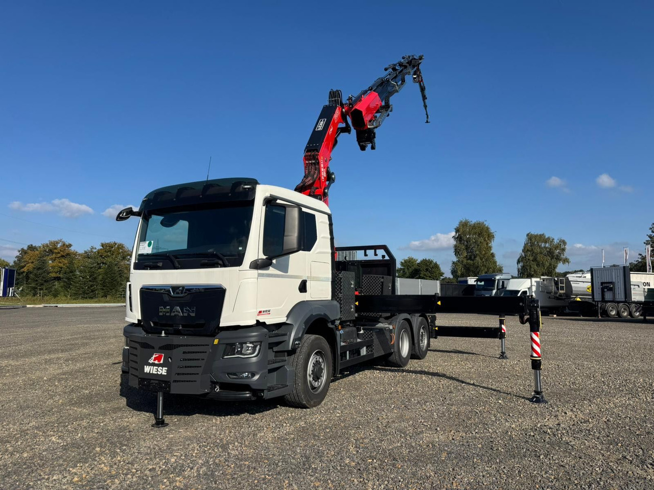 MAN 26.470 6x4-4 Hydrodrive Fassi Kran F545 Jib - Gjysmë-kamion: foto 3 MAN 26.470 6x4-4 Hydrodrive Fassi Kran F545 Jib - Gjysmë-kamion: foto 3