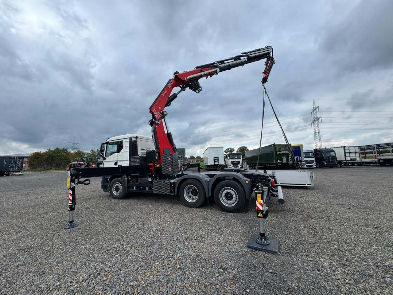 MAN 26.470 6x4-4 Hydrodrive Fassi Kran F545 Jib - Gjysmë-kamion: foto 1 MAN 26.470 6x4-4 Hydrodrive Fassi Kran F545 Jib - Gjysmë-kamion: foto 1