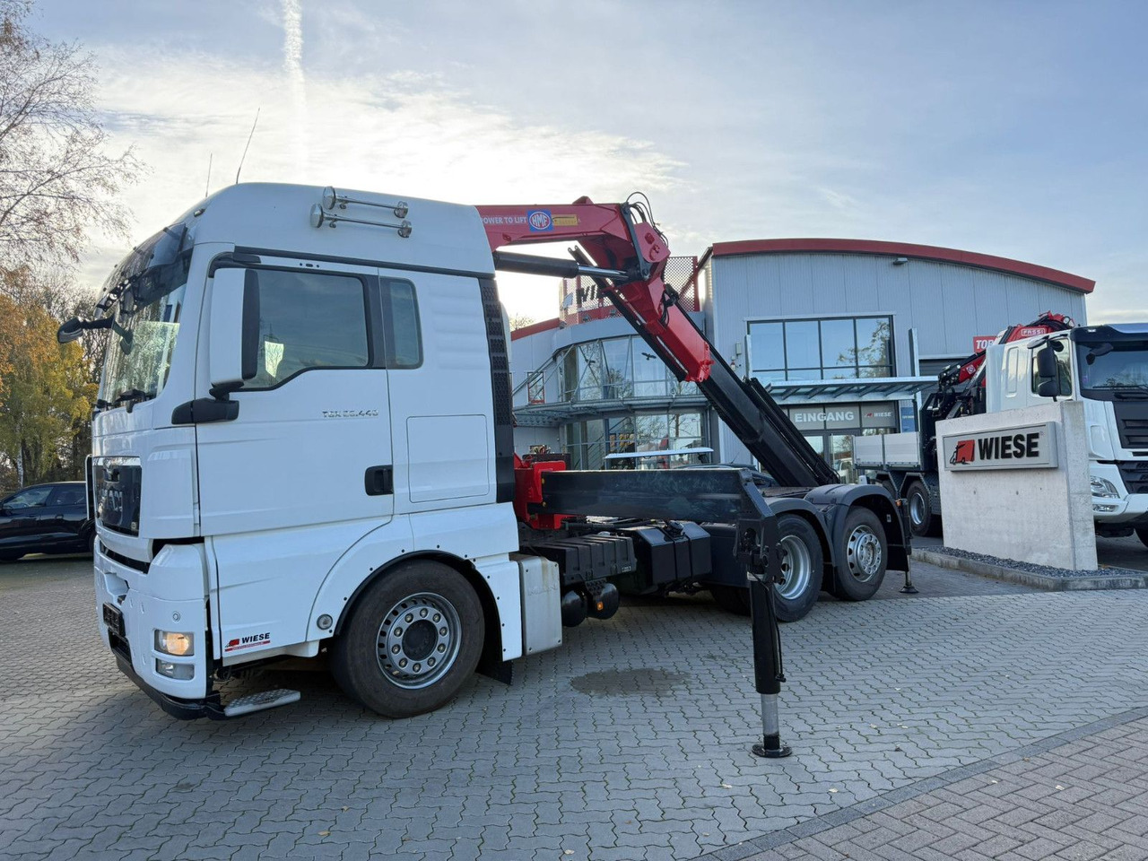 MAN TGX 26.440 6x2 mit HMF 3000-K5 Kran Top Zustand - Gjysmë-kamion: foto 5 MAN TGX 26.440 6x2 mit HMF 3000-K5 Kran Top Zustand - Gjysmë-kamion: foto 5