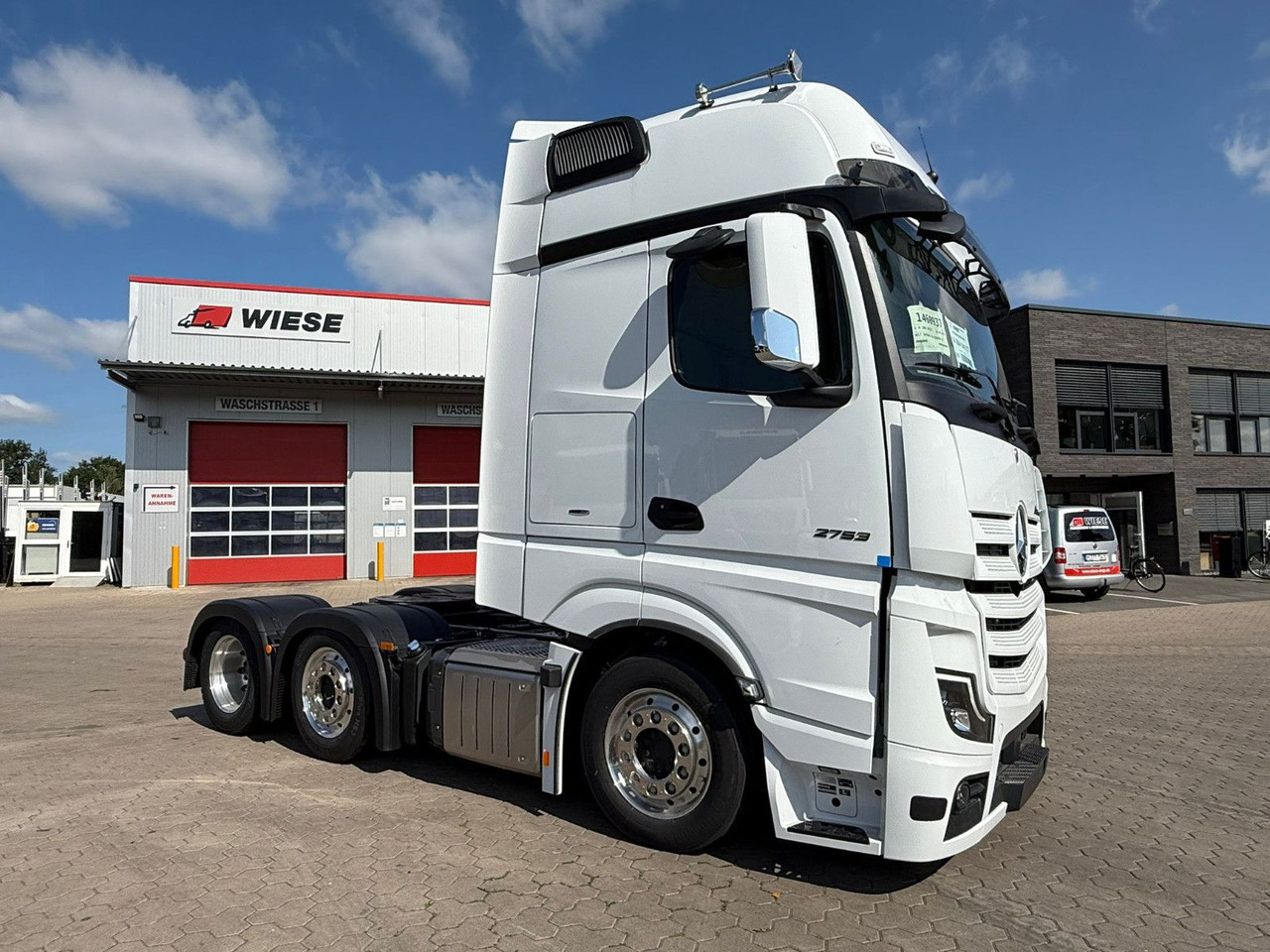 Mercedes-Benz Actros 2753 GigaSpace L 6x2 Lowliner TrendLine - Gjysmë-kamion: foto 2 Mercedes-Benz Actros 2753 GigaSpace L 6x2 Lowliner TrendLine - Gjysmë-kamion: foto 2